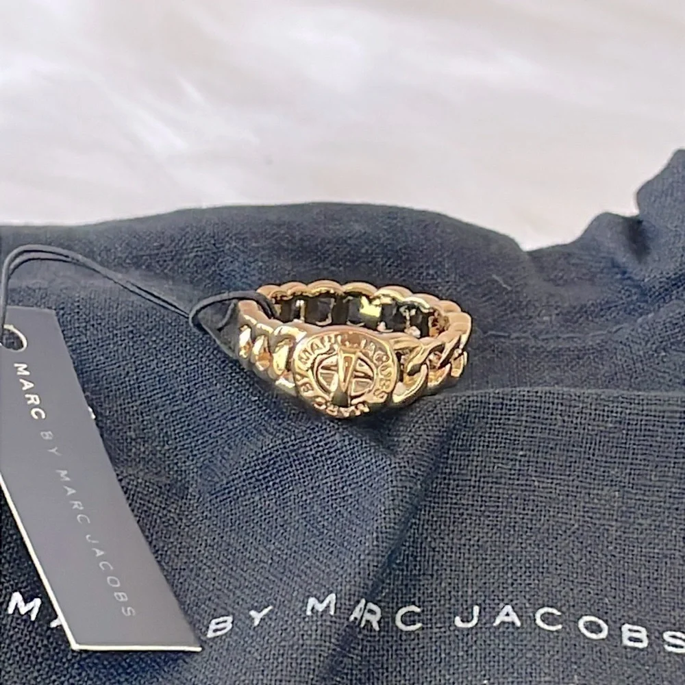 Marc By Marc Jacobs‎ “Katie” Turnlock Ring